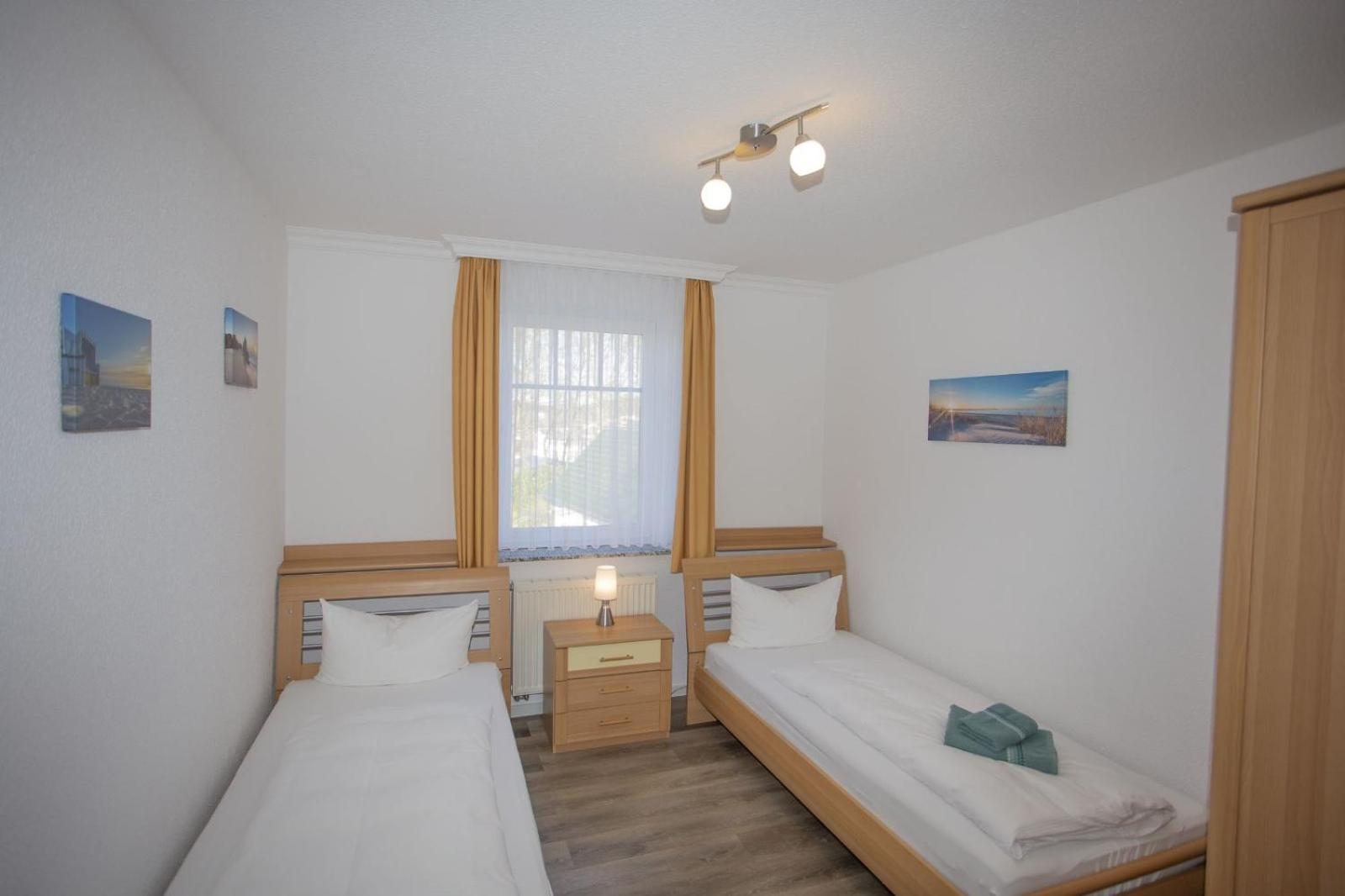 Ferienhaus Zum Suedstrand Sellin  Екстериор снимка