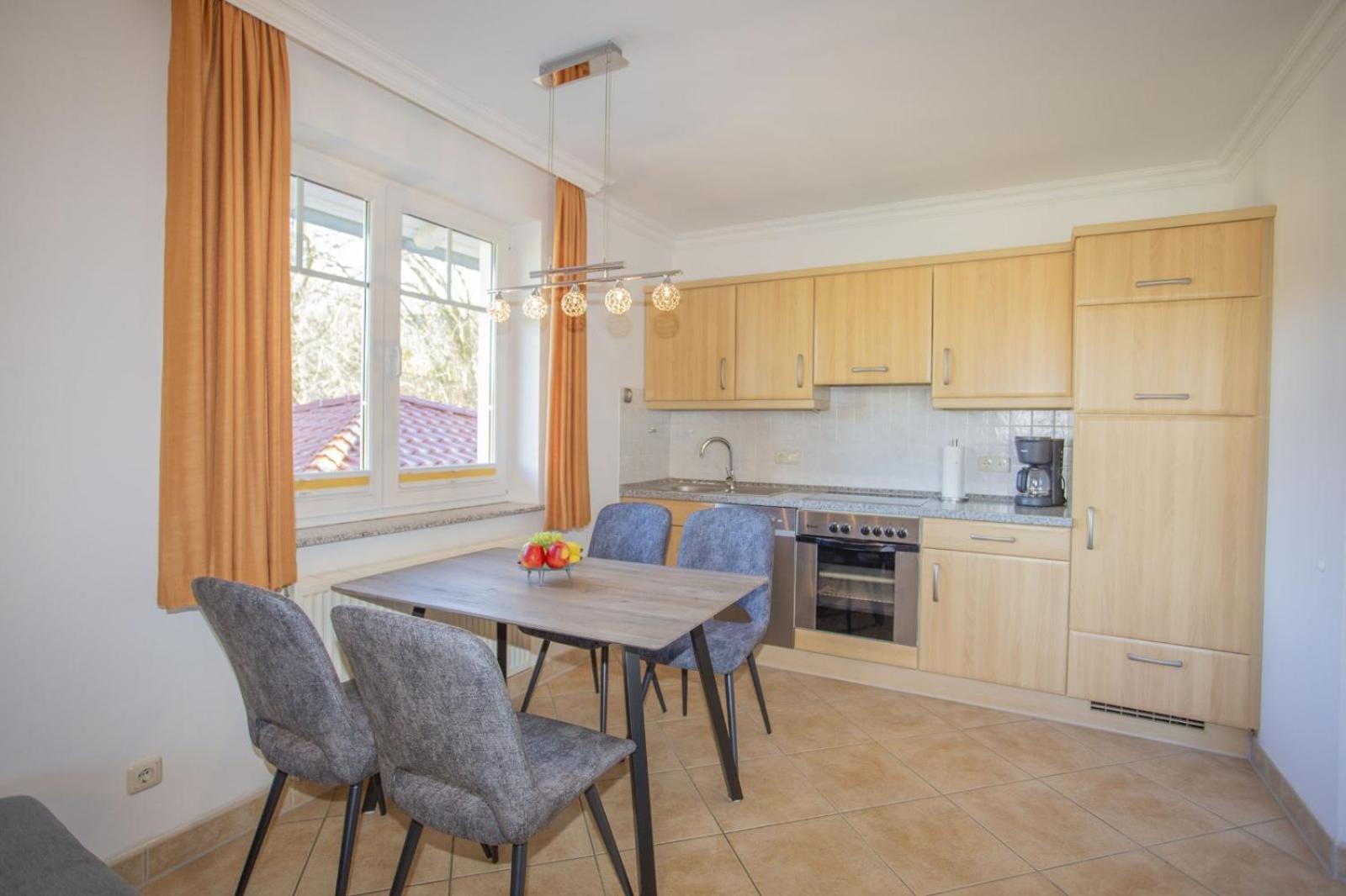 Ferienhaus Zum Suedstrand Sellin  Екстериор снимка